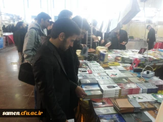 بازدید دانشجویان مرکزآموزش عالی ثامن الحجج ( ع)

 از نمایشگاه کتاب ورسانه های دیجیتال