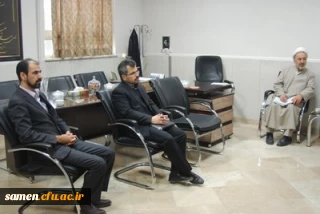 نشست ریاست مرکز آموزش عالی ثامن الحجج (ع) با مسؤلین حوزه بسیج دانشجویی مشهد