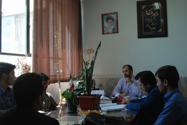 برگزاری اولین نشست مسولین مرکز با نخبگان فرهنگی ومسولین  تشکلهای دانشجویی