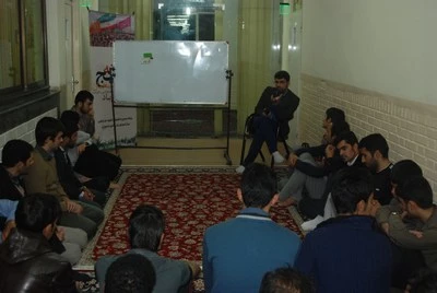 برگزاری نشست سیاسی بمناسبت هفته بسیج در مرکز آموزش عالی ثامن الحجج ( ع) مشهد مقدس