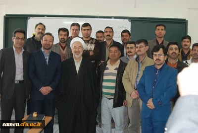 برگزاری مراسم جشن انقلاب و سالگرد پیروزی انقلاب اسلامی ایران در مرکز آموزش عالی ثامن الحجج ( ع) مشهد