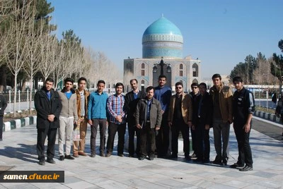 تجدید  میثاق کارکنان و دانشجویان مرکز آموزش عالی ثامن الحجج ( ع) مشهد

 با آرمانهای انقلاب اسلامی و شهیدان در ایام الله دهه فجر و سی و هفتمین سالگرد پیروزی انقلاب  اسلامی