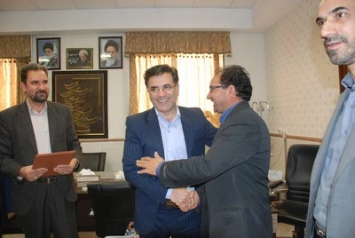 جلسه تکریم بمناسبت بازنشستگی کارشناس فناوری جناب آقای حداد