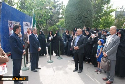 افتتاحیه نمایشگاه صنایع دستی و هنرهای سنتی تجسمی با حضور دکتر کاظمی مدیر کل آموزش و پرورش خراسان رضوی در دانشگاه فرهنگیان واحد ثامن الحجج (ع)