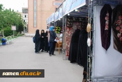 حضور خانم دکتر کاظمی رئیس پردیس شهید هاشمی نژاد و جمعی از دانشجویان پردیس شهید هاشمی نژاد در نمایشگاه صنایع دستی و هنرهای تجسمی سازمان میراث فرهنگی در دانشگاه فرهنگیان واحد ثامن الحجج(ع)