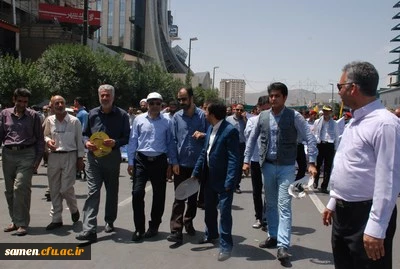 حضور کارکنان و دانشجویان دانشگاه فرهنگیان واحد ثامن الحجج (ع) در مراسم راهپیمایی روز قدس