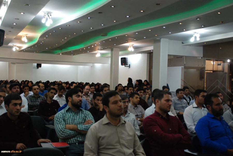 جلسه توجیهی مهارت آموزان معلمی در مرکز آموزش عالی ثامن الحجج ( ع ) مشهد