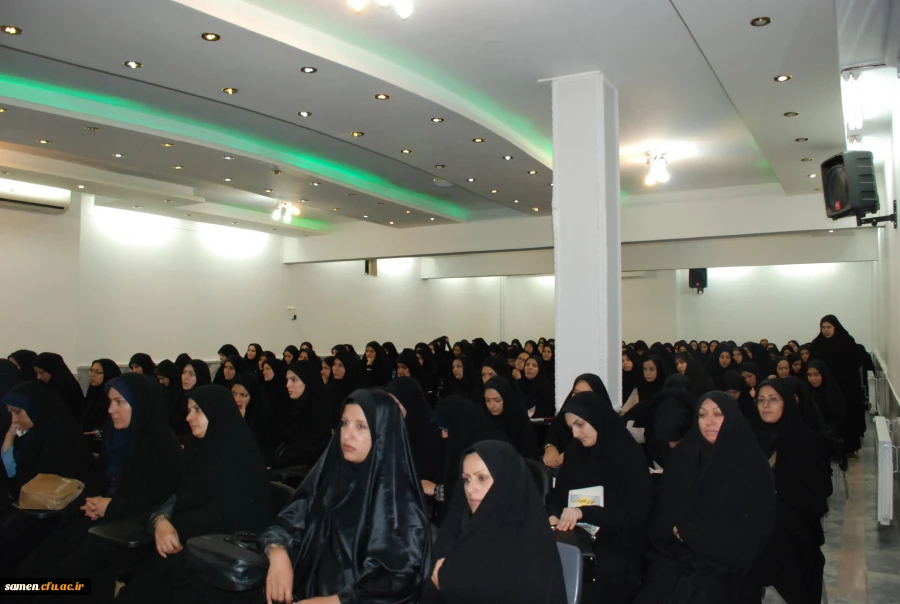 جلسه توجیهی مهارت آموزان معلمی در مرکز آموزش عالی ثامن الحجج ( ع ) مشهد