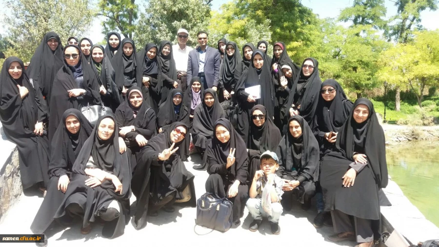 بازدید جمعی از مهارت آموزان استخدامی پیمانی آموزش و پرورش ( ماده 28) از باغ گیا ه شناسی واحد دانشگاه فردوسی مشهد