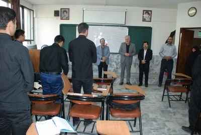 حضور دکتر مجتبوی مدیریت محترم امورپردیسها دانشگاه فرهنگیان خراسان رضوی از کلاسهای آموزشی واحد ثامن الحجج (ع) مشهد