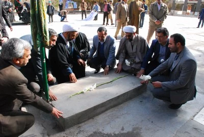 تجدید میثاق کارکنان دانشگاه فرهنگیان خراسان رضوی با شهدای انقلاب اسلامی