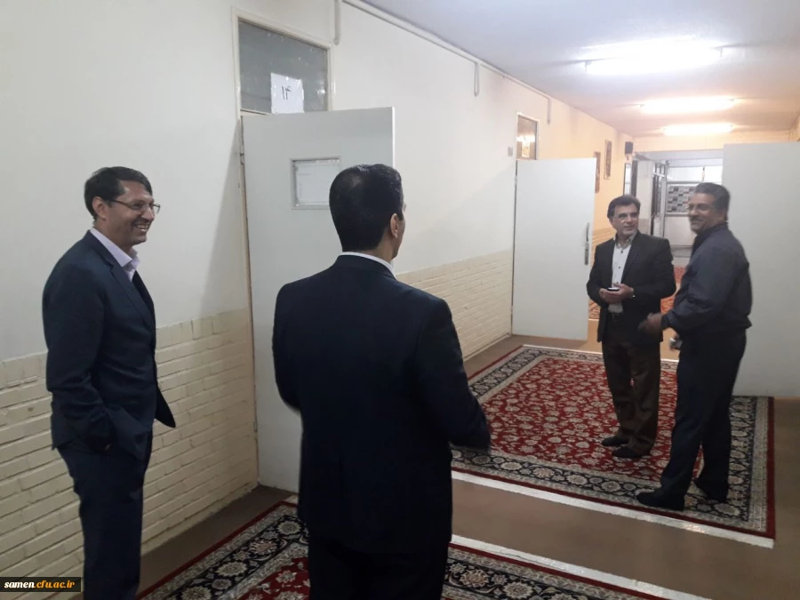 بازدید مسئولین و مهندسین دانشگاه
