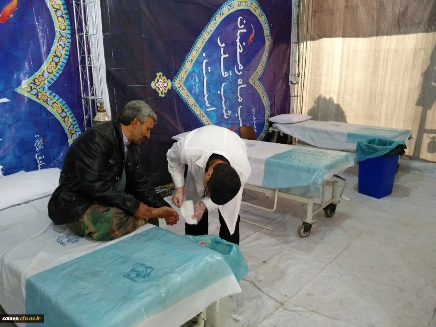 حضور دانشجویان دانشگاه فرهنگیان واحد ثامن الحجج ( ع) در آئین استقبال از زائرین حضرت علی ابن موسی الرضا ( ع)