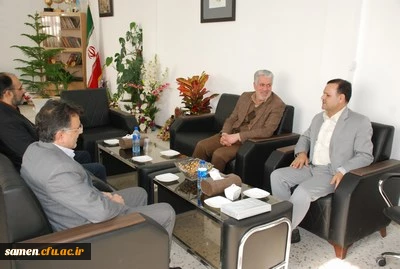 نشست صمیمی دکتر میرشجاعیانبا جناب آقای جوانشیری رئیس آموزش و پرورش ناحیه 6 مشهد