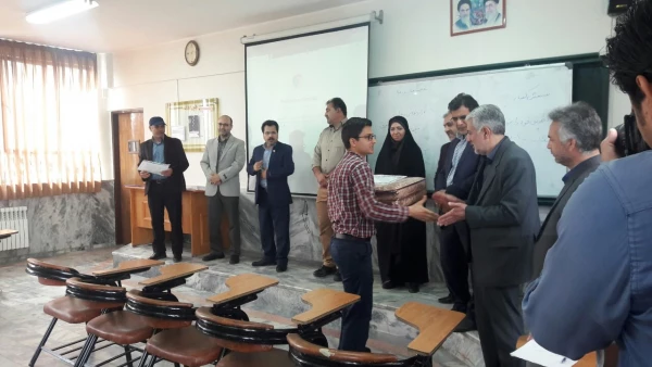 تقدیر از دانشجومعلمان برتر رشته ورزشی فوتسال