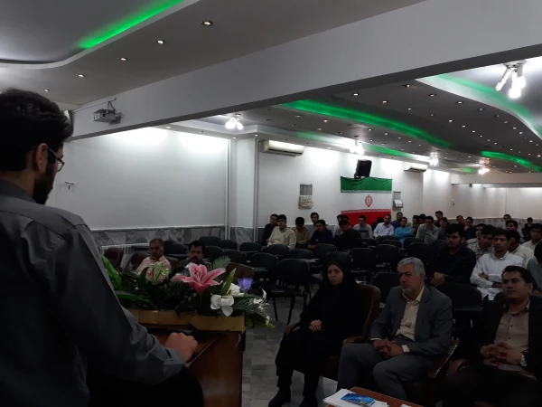 نشست تبلیغاتی نامزدهای انتخابات شورای صنفی رفاهی مرکز دانشگاهی ثامن الحجج (ع)