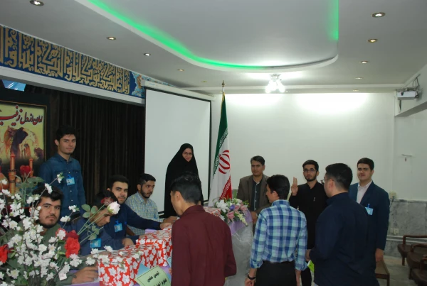 برگزاری انتخابات انجمن علمی واحد دانشگاهی ثامن الحجج(ع) 5