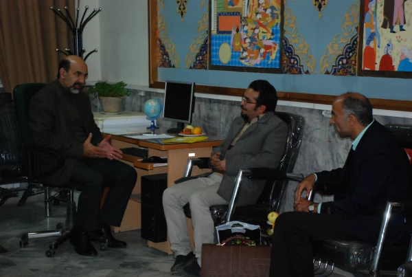 جلسه هم اندیشی گروههای آموزشی در واحد دانشگاهی ثامن الحجج(ع) 4