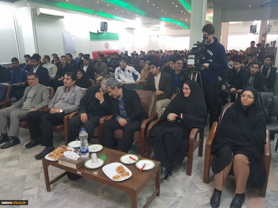 برگزاری مراسم روز 16 آذر در واحد دانشگاهی ثامن الحجج(ع) 5