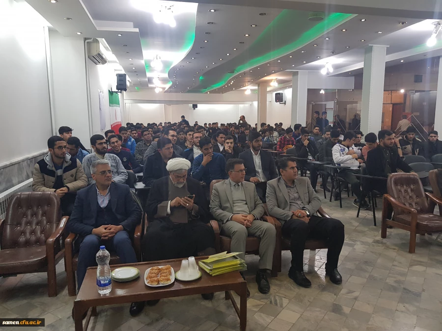 برگزاری مراسم روز 16 آذر در واحد دانشگاهی ثامن الحجج(ع) 2