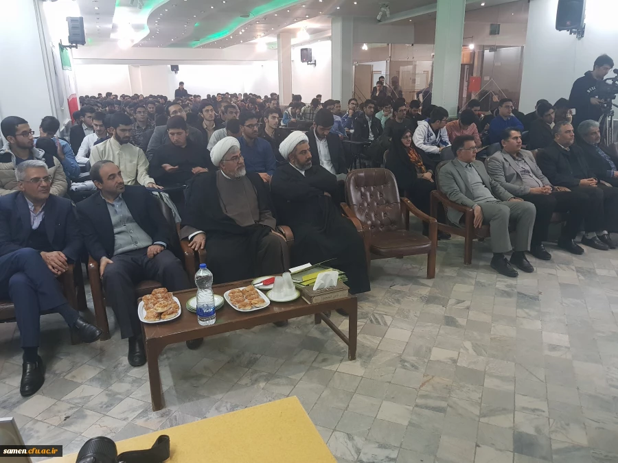 برگزاری مراسم روز 16 آذر در واحد دانشگاهی ثامن الحجج(ع) 2