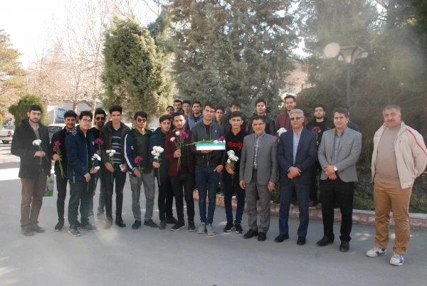 بازدید از جانبازان قطع نخاعی در مرکز توانبخشی امام خمینی (ره) در بوستان ملت مشهد مقدس در دهه مبارک فجر 2