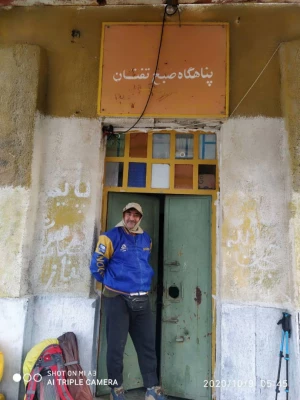 فتح قله تفتان توسط کوهنوردی از دانشگاه فرهنگیان واحد ثامن الحجج ( ع)  مشهد