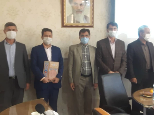 مراسم تقدیر از پژوهشگران برتر استانی 2