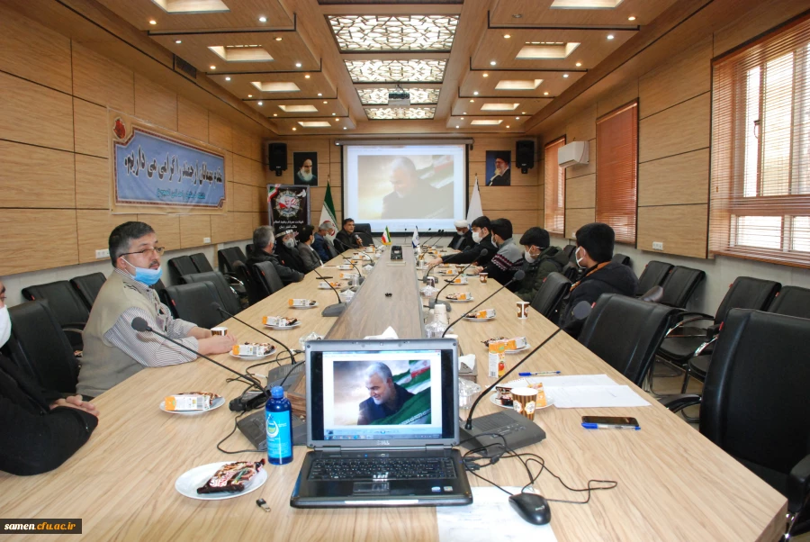 آئین گرامی داشت سالگرد شهادت سردار حاج قاسم سلیمانی در واحد دانشگاهی ثامن الحجج ( ع) مشهد  4