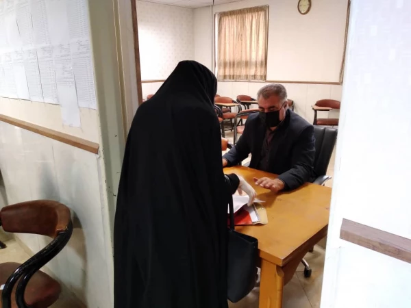 بازدید مدیریت محترم دانشکده جناب دکتر میرشجاعیان از روند ثبت نام دانشجویان مهارت آموز حق التدریس 6