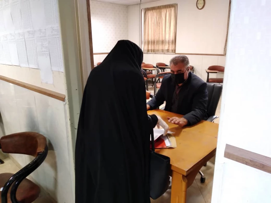 بازدید مدیریت محترم دانشکده جناب دکتر میرشجاعیان از روند ثبت نام دانشجویان مهارت آموز حق التدریس 6