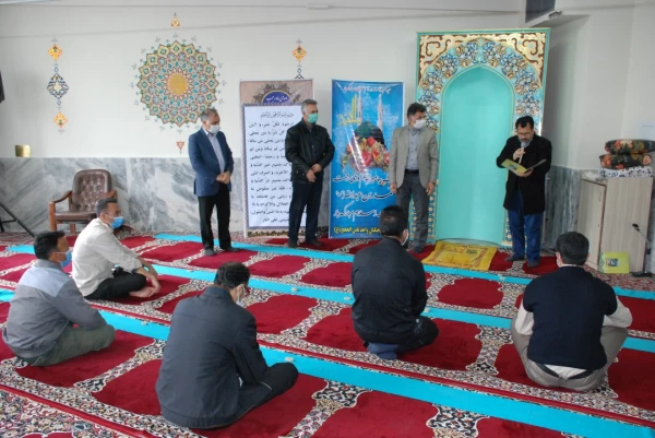 آیین گرامی ۲۲ اسفند ماه روز بزرگداشت شهدا در واحد دانشگاهی ثامن الحجج (ع)مشهد 3