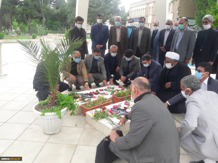 مراسم بزرگداشت روز معلم و تجلیل از همکاران بازنشسته  7