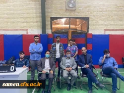 بازدید ریاست دانشگاه از مسابقات پینک پنگ