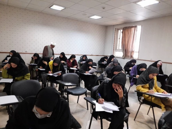 فرآیند برگزاری امتحانات پایان ترم 4