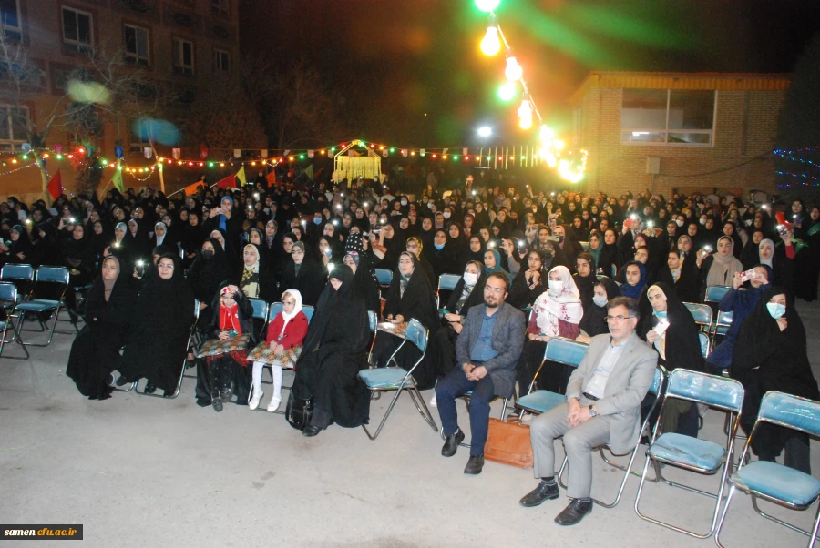 به مناسبت ولادت با سعادت یگانه منجی عالم بشریت حضرت مهدی (عج) جشن با شکوهی برگزار گردید. 10