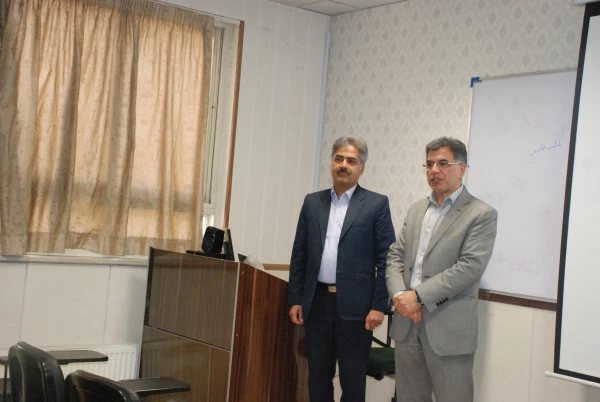 به مناسبت روز معلم و دهه ی  سرآمدی آموزش برگزار گردید. 9