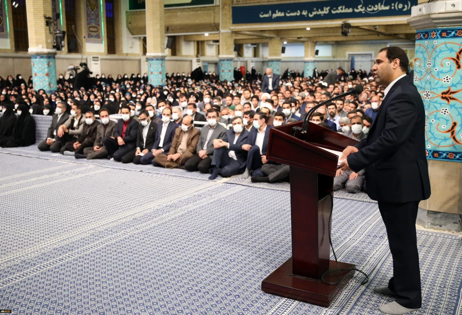 سرمایه گذاری بیشتر بر روی تقویت زیرساختها و ظرفیتهای دستگاههای تربیت معلم بخصوص دانشگاه فرهنگیان 4