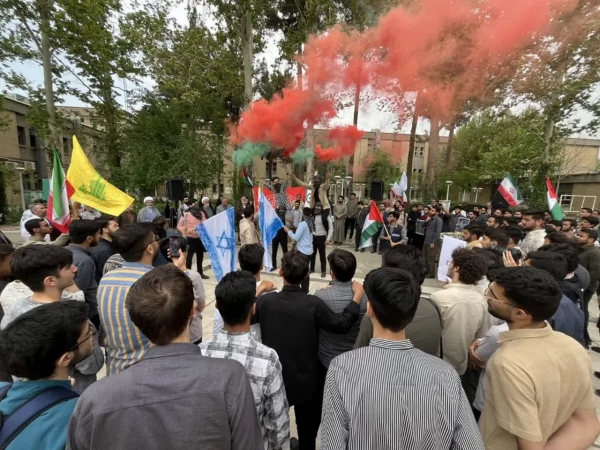 تجمع دانشجویان و اساتید دانشگاه فرهنگیان مشهد مقدس در
حمایت از مردم مظلوم غزه و فلسطین
 7