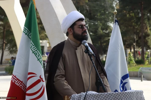 برگزاری مراسم گرامیداشت هفته دفاع مقدس در دانشگاه فرهنگیان خراسان رضوی 4