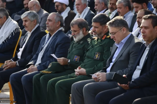 برگزاری مراسم گرامیداشت هفته دفاع مقدس در دانشگاه فرهنگیان خراسان رضوی 7